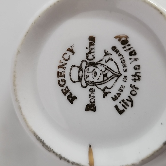 VTG Regency English Bone China Lily of Valley Floral Tea Cup & Saucer Gold Trim - Picture 8 of 9